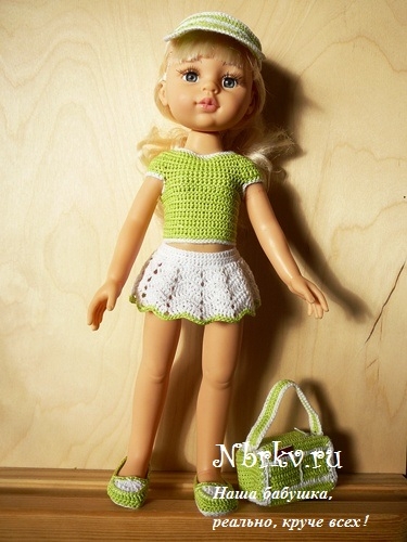 Теннисная юбка для куклы крючком